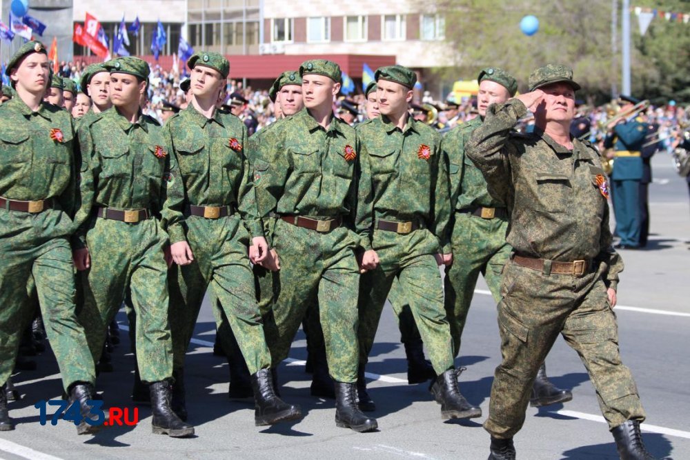 День Победы Оренбург. 9 Мая праздник Оренбург. Мероприятия в Оренбурге на майские праздники. Фото с праздника 9 мая Оренбург.