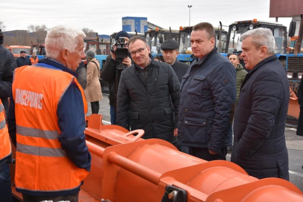 Коммунальщик оренбург. Пожаловаться на водителей коммунальной техники.