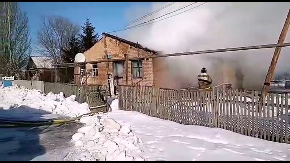 Погода николаевка саракташский. Пожар в Саракташском районе.