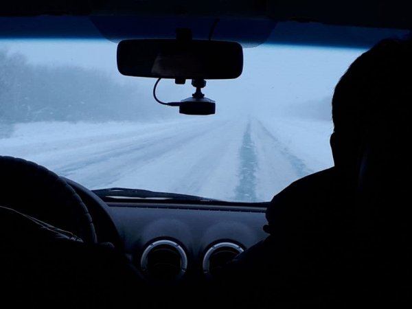 На трассах в Оренбуржье бушует непогода