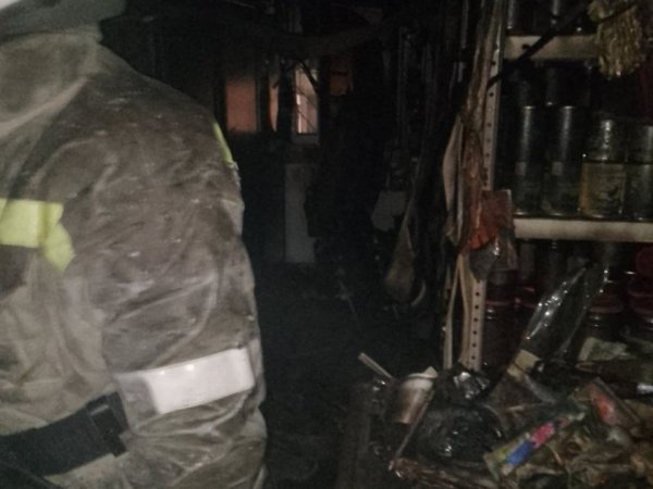 В сельском магазине Городища вспыхнул пожар