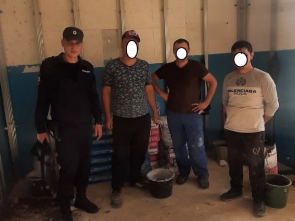 В Кваркенском районе задержали нелегальных мигрантов, работавших на стройке без документов