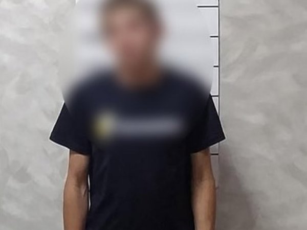 В Оренбурге злоумышленник сорвал с шеи молодой девушки золотую цепочку