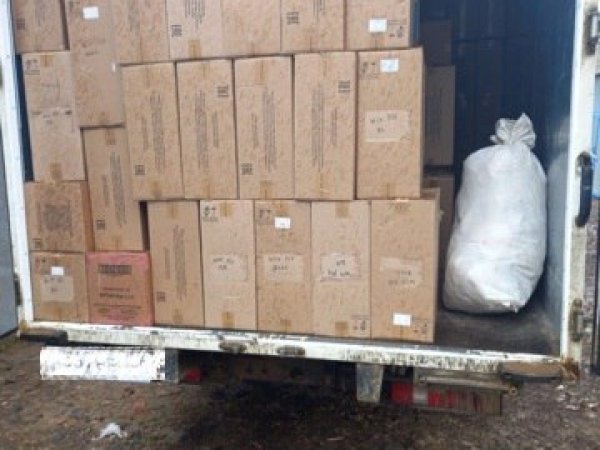 Помог брату: жителя Первомайского района будут судить за перевозку 95 000 пачек контрафактных сигарет