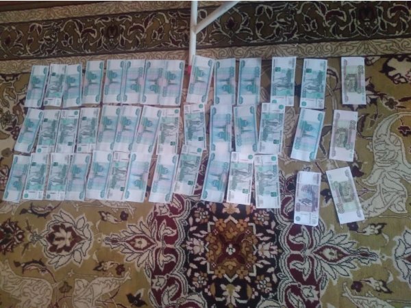 В Первомайском районе у пенсионерки украли деньги возле банкомата