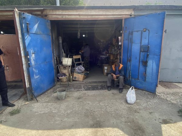 В Орске и Новотроицке выявили факты незаконного приема металла
