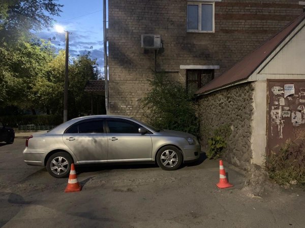 Сотрудники ГИБДД ищут свидетелей ДТП в Новотроицке на улице Пушкина