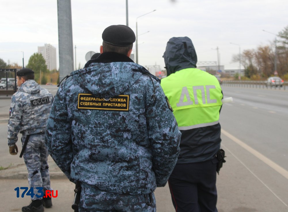 Сызрань рейд приставы.