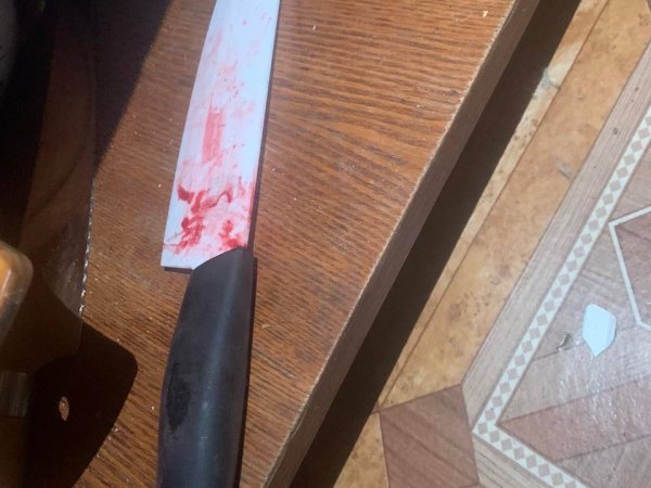 13 ударов ножом: в Орске ранее судимая женщина подозревается в убийстве