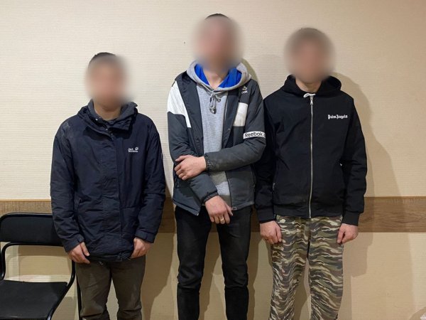 В Магнитогорске задержали мошенников-курьеров, обманувших оренбурженку