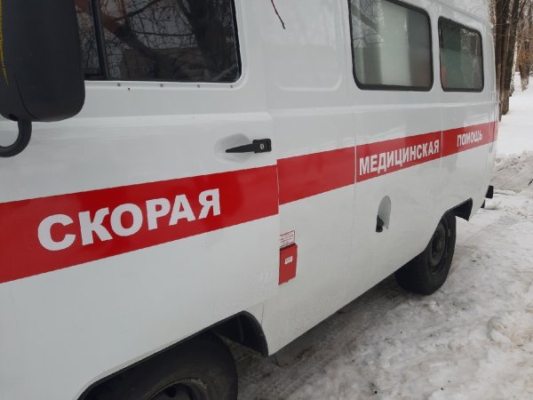 Оренбурженка выпрыгнула из окна квартиры на втором этаже
