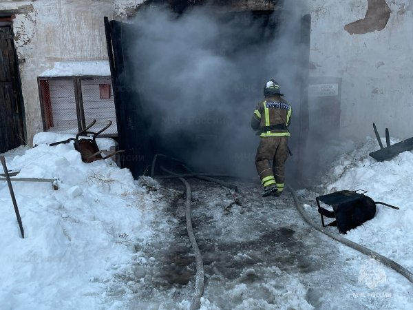 На пожаре в Адамовском районе пострадали 4 человека
