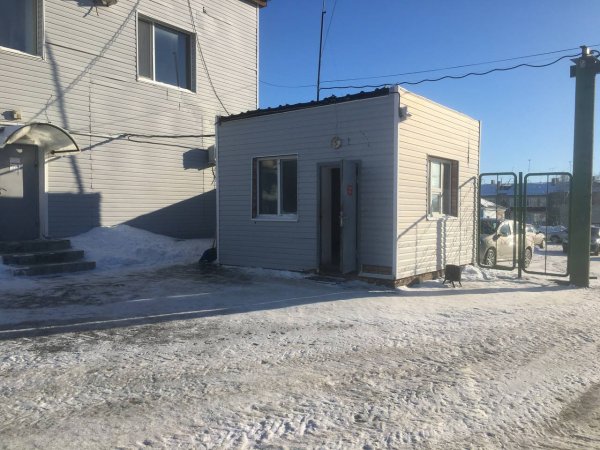 Сотрудник одной из организаций Домбаровского района случайно выстрелил в коллегу