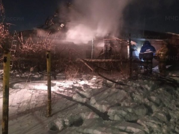Два человека погибли на пожаре в Сорочинске