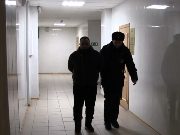 Полицейские Кувандыка задержали телефонного мошенника из Самары