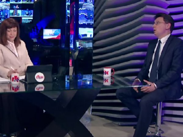 «Не дождетесь!»: Алексей Пахомов высказался про слухи об отмене ЕГЭ