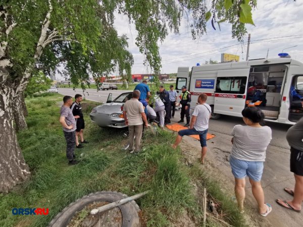 ВАЗ-2114 и Honda столкнулись на Новотроицком шоссе в Орске