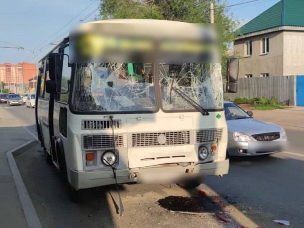 В Оренбурге после ДТП с двумя автобусами за медпомощью обратились 5 пассажиров