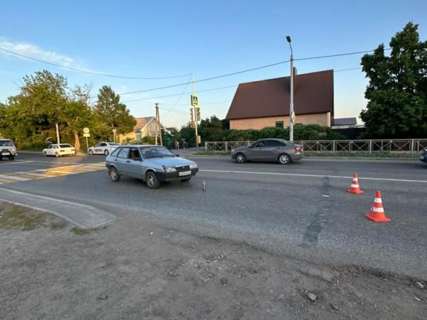 В Оренбурге на пешеходном переходе сбили подростка