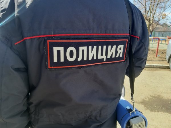В Первомайском районе 55-летняя сельчанка расплачивалась чужой картой