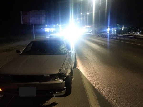 На трассе М-5 под Орском насмерть сбили мужчину. Его личность устанавливается