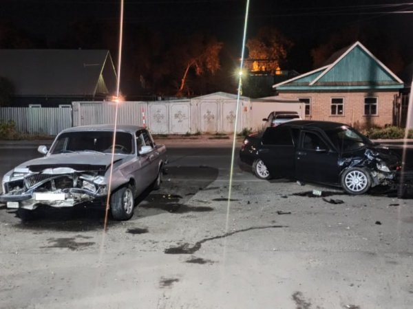 В ДТП на ул. Одесской в Оренбурге пострадал водитель автомобиля «Богдан»