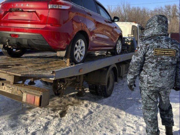 59-летняя жительница Оренбургской области лишилась автомобиля из-за долгов