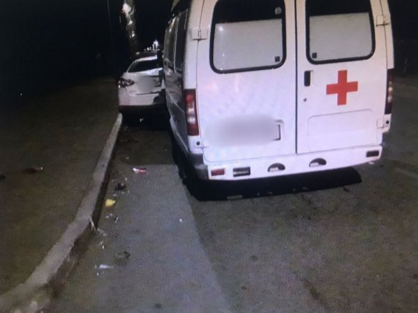 В Оренбурге в ДТП попал автомобиль скорой медицинской помощи