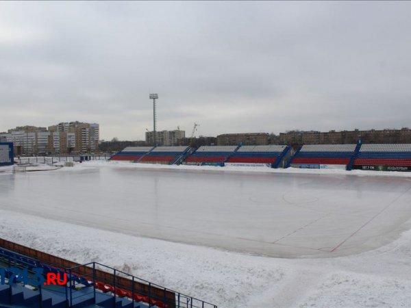 Где в Оренбурге можно покататься на коньках