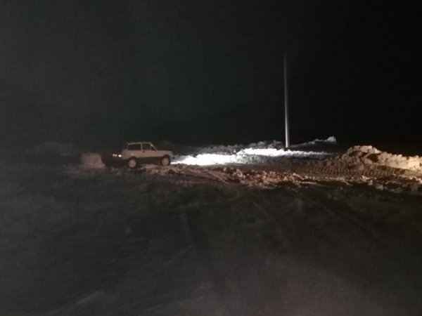В Гайском городском округе рыбакам потребовалась помощь спасателей