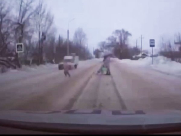 В Бугуруслане девочку сбили на глазах у полицейских