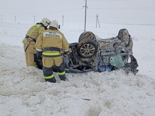 В Пономаревском районе в аварии пострадали три человека