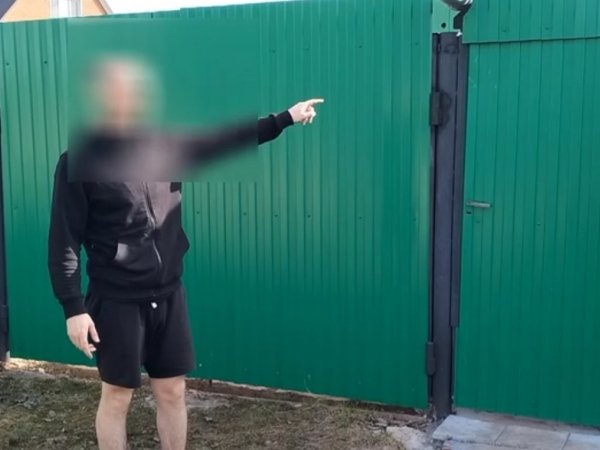 В Бугуруслане полицейские задержали курьеров мошенников.