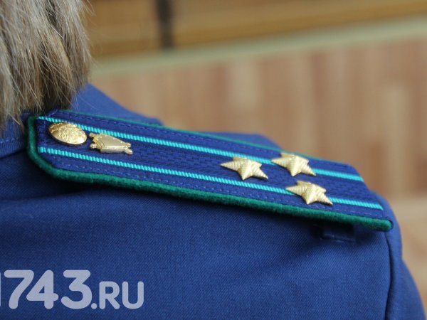 Прокуратура требует ликвидировать свалку в Акбулакском районе