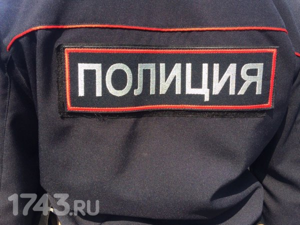 Полиция: оренбуржец с ноги ударил жену