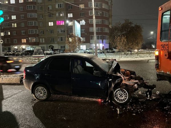 В Оренбурге произошло смертельное ДТП с троллейбусом