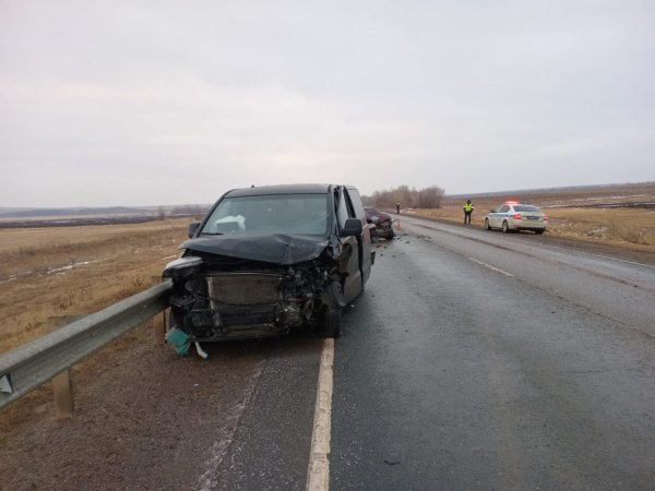 В Октябрьском районе произошла тройная авария