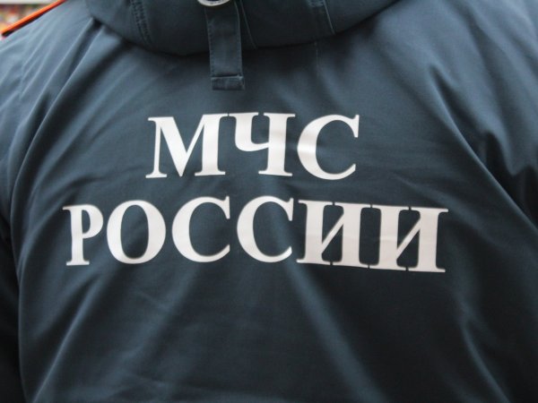 В Новотроицке горела квартира: спасены 5 человек