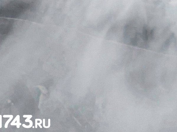 В Казани в результате атаки беспилотников загорелась газовая цистерна