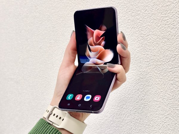 В Оренбуржье вырос спрос на раскладушки и смартфоны с искусственным интеллектом
