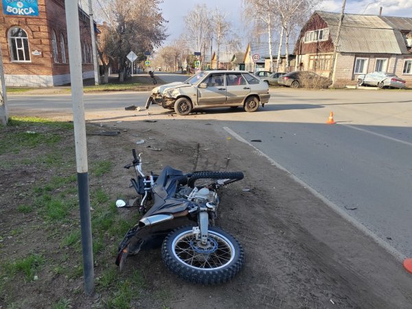 УМВД: в Оренбуржье 15-летний мотоциклист попал в аварию