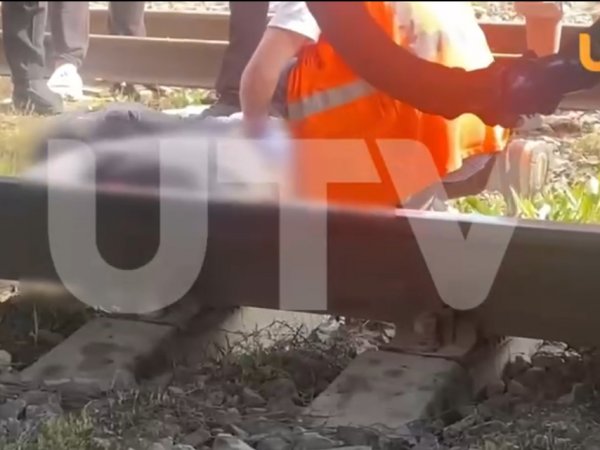 В Оренбурге электричка сбила школьника