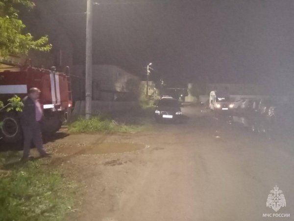 В Саракташе горел жилой дом