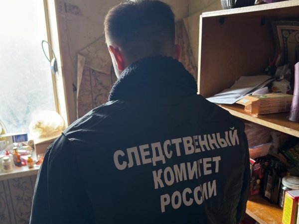 В Оренбурге мужчина нанёс 7 ударов ножом в грудь, шею и голову своему товарищу