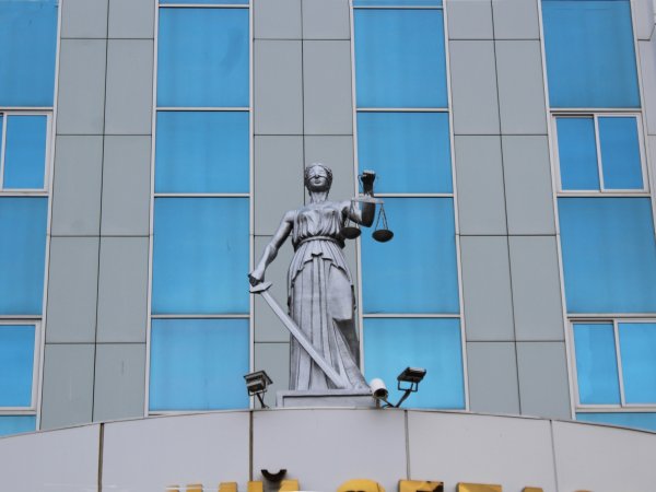 Кредит не брала, а проценты плати? Оренбурженка подала в суд на банк — и выиграла