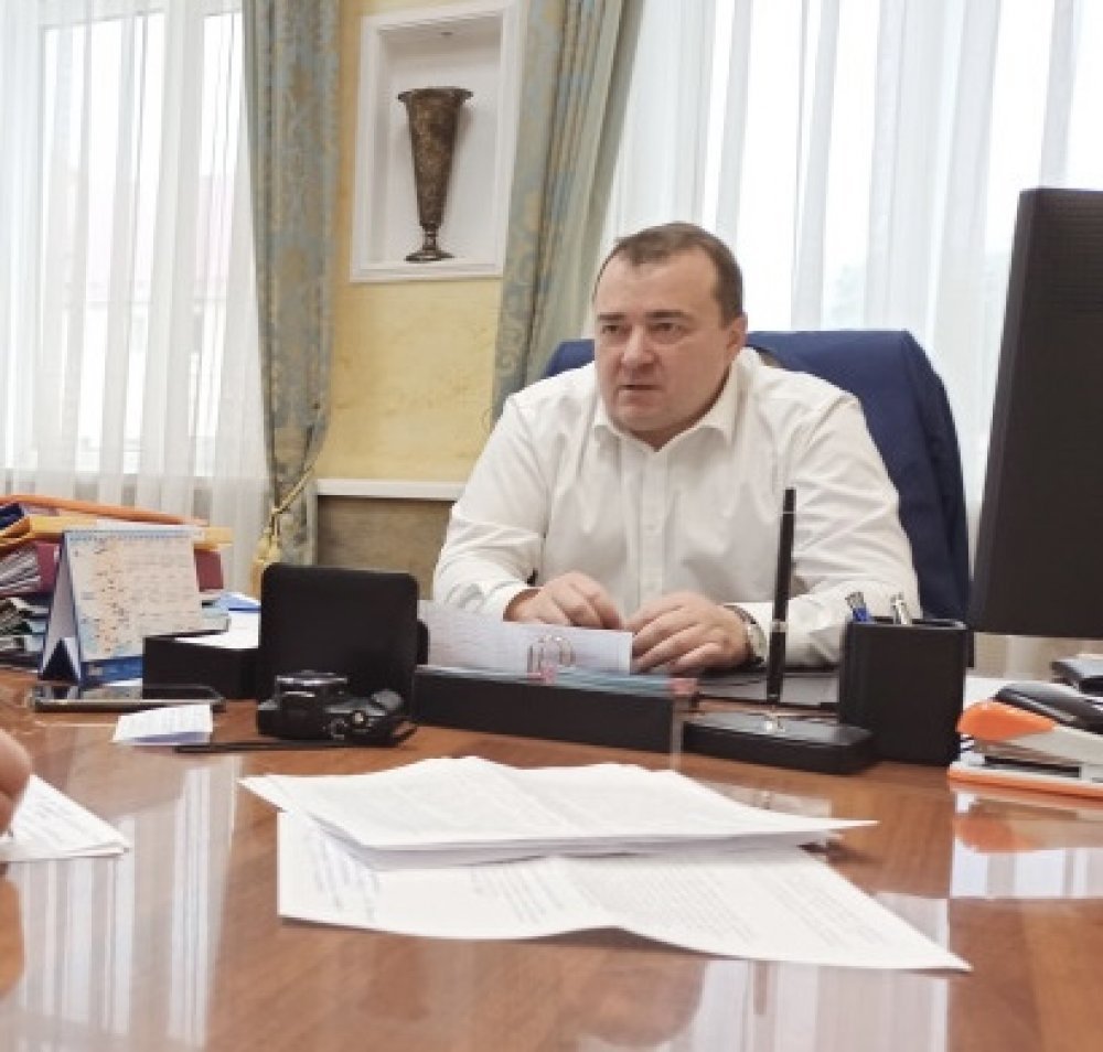 заместитель директора «Оренбургремдорстроя» Дмитрий Сербин обвиняется во взятке