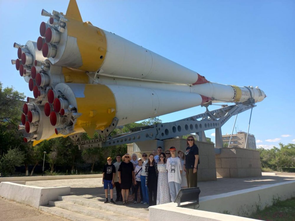 школьники Оренбургской области посетили космодром Байконур
