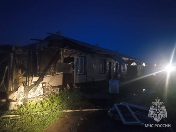 В многоквартирном доме в Илеке произошёл хлопок бытового газа, пострадал мужчина