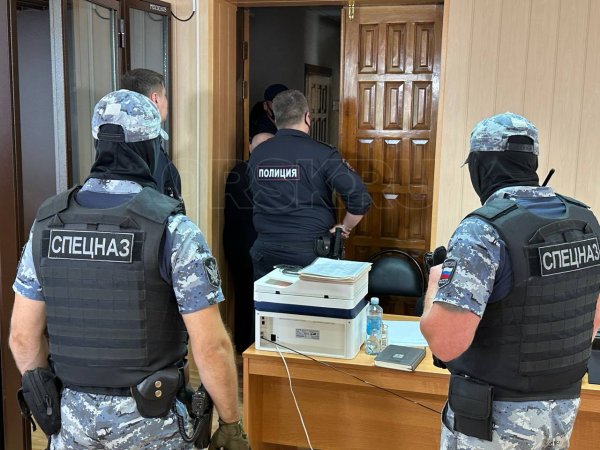 В Оренбургском облсуде рассматривается дело Рашида Хачатряна — следствие считает, что он вор в законе