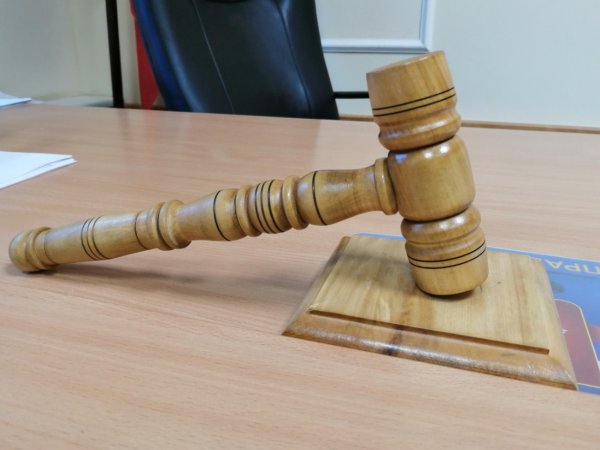 Иностранка приехала в Оренбург из Ростова-на-Дону, чтобы продавать тут наркотики